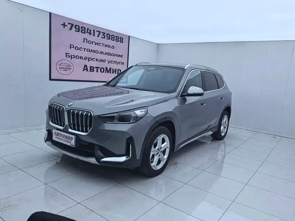 BMW X1 — фото 1