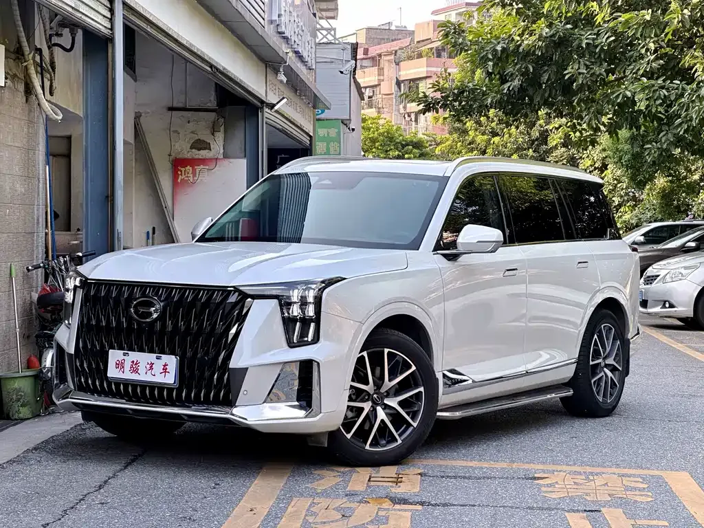 GAC Motor Trumpchi GS8 — фото 1
