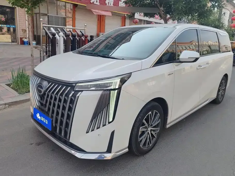GAC Motor Trumpchi M8 — фото 1