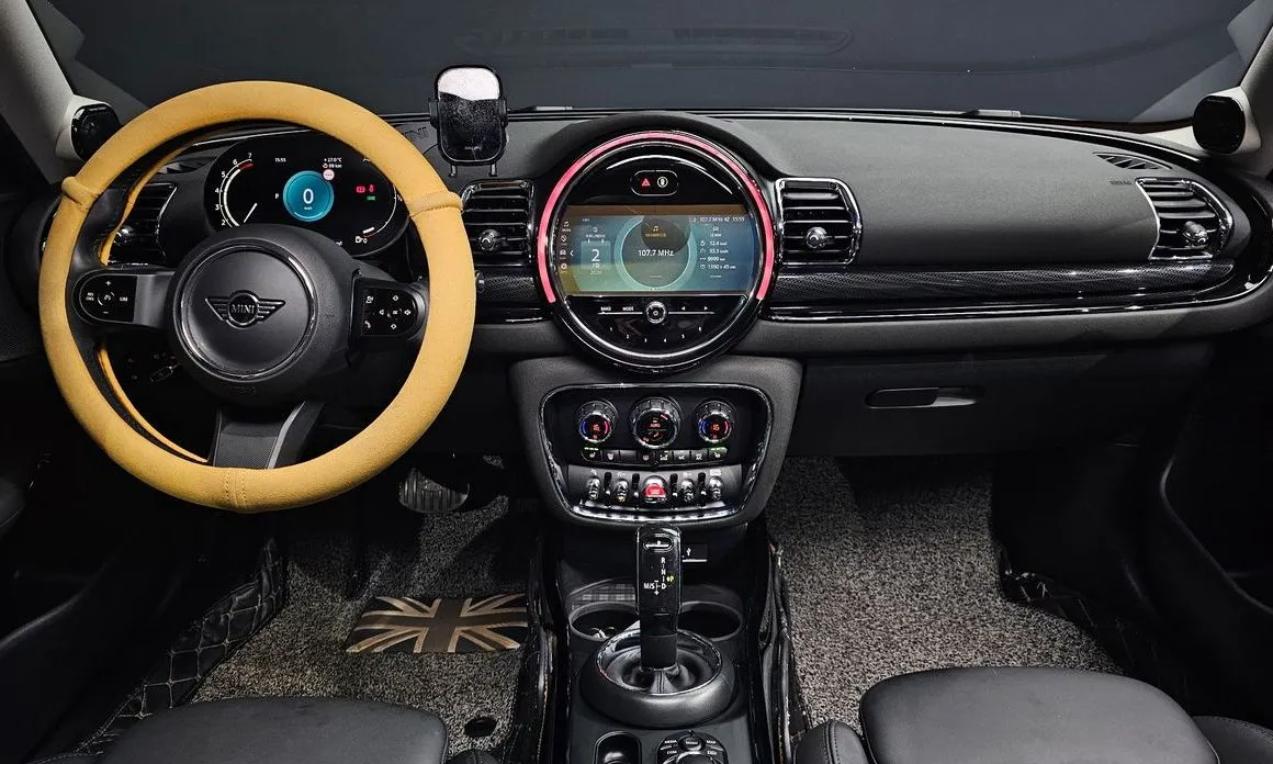Mini Clubman — фото 9