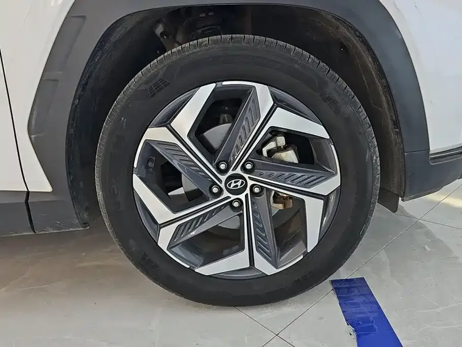 Hyundai Tucson — фото 4