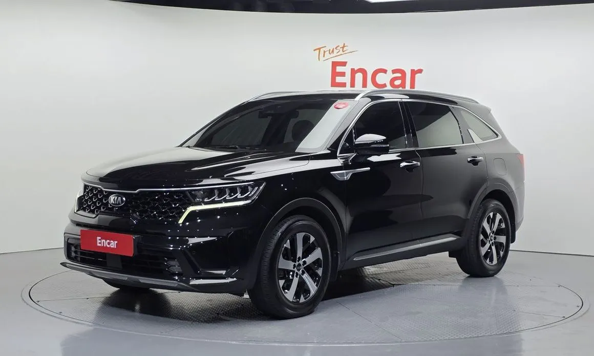 Kia Sorento — фото 1