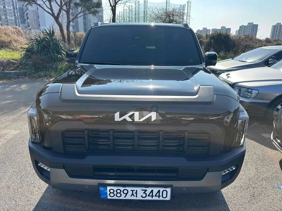 Kia Tasman — фото 1