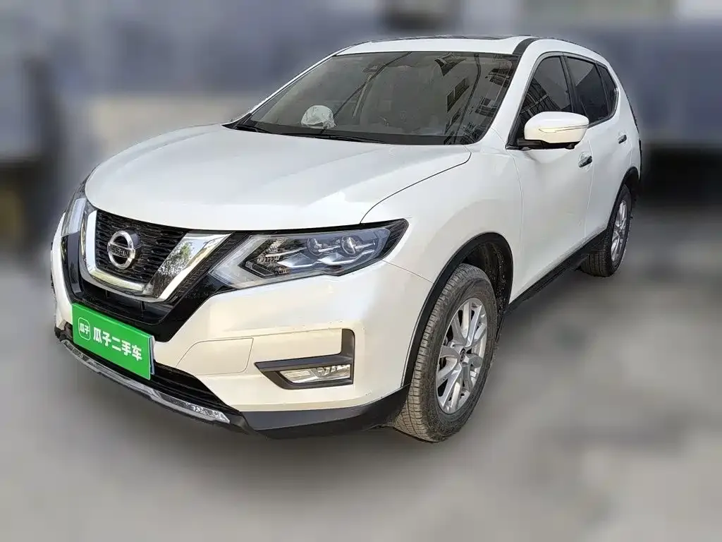 Nissan X-Trail — фото 1