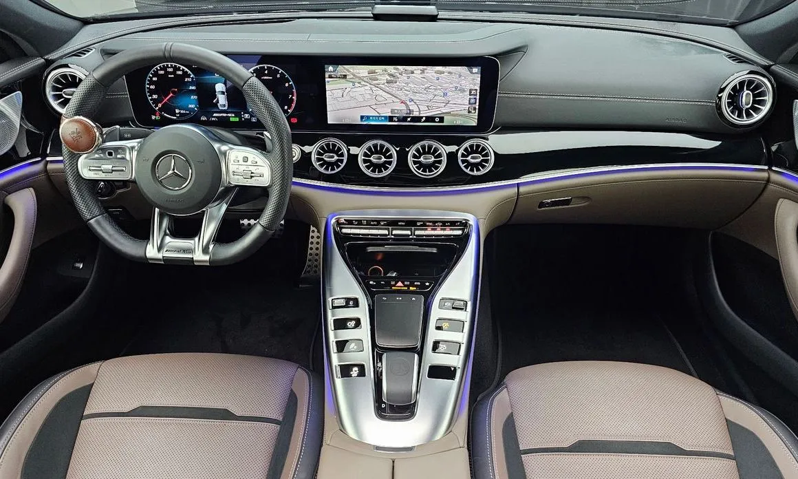 Mercedes-Benz AMG GT — фото 9