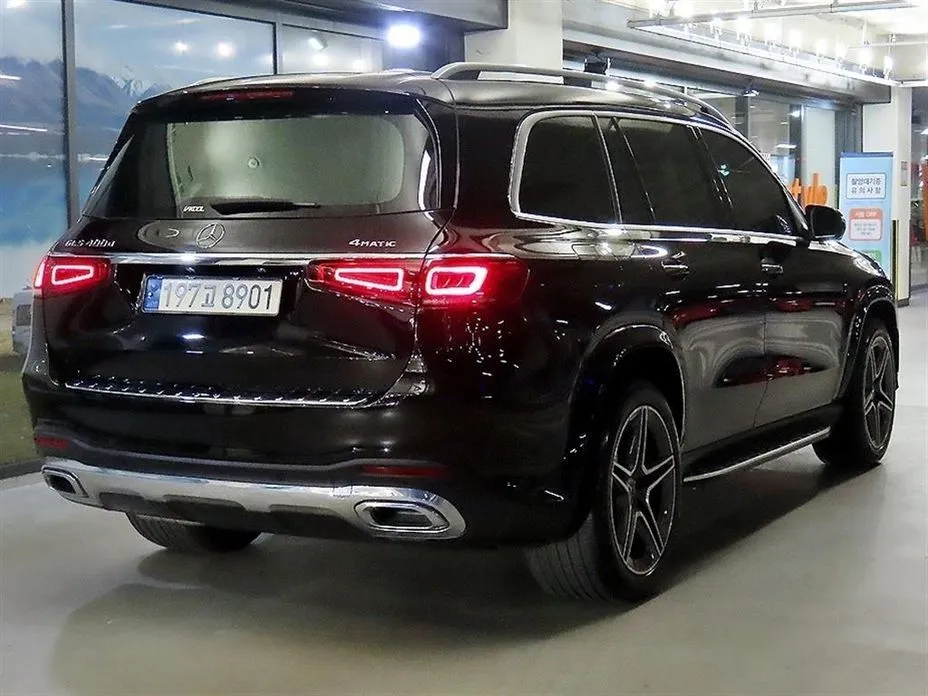 Mercedes-Benz GLS-Class — фото 8