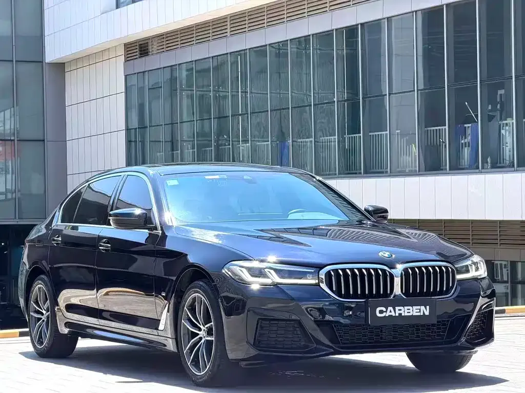 BMW 5 Series — фото 10
