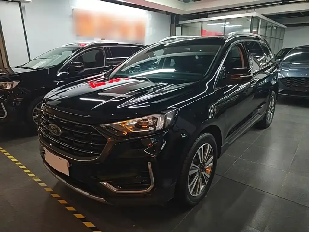 Ford Edge — фото 5