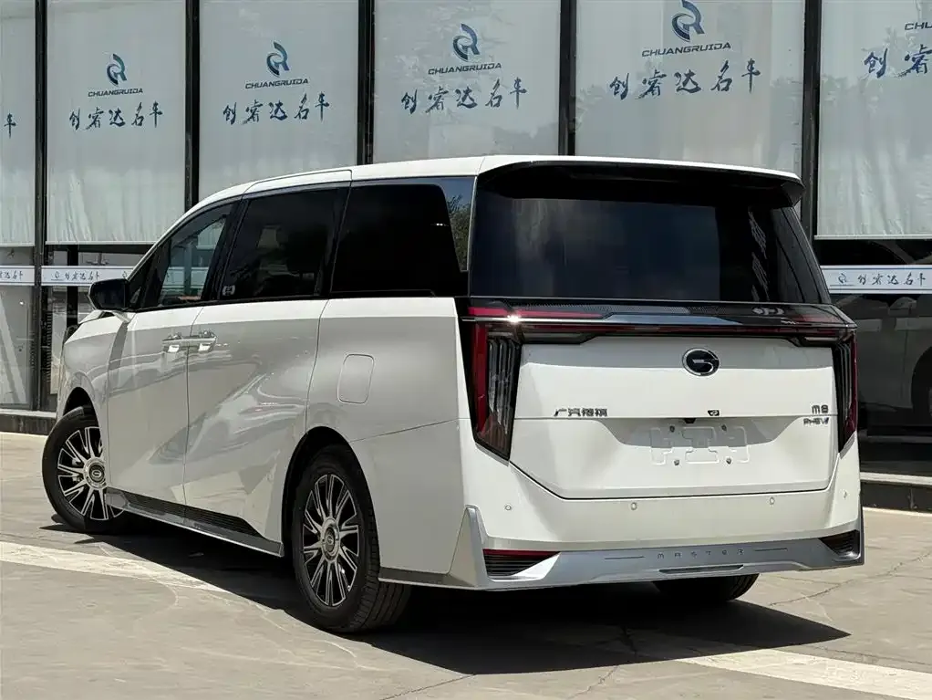 GAC Motor Trumpchi Xiangwang M8 — фото 4