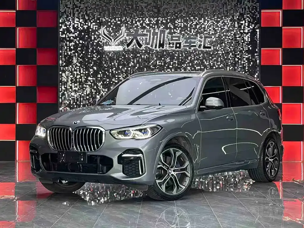 BMW X5 — фото 1