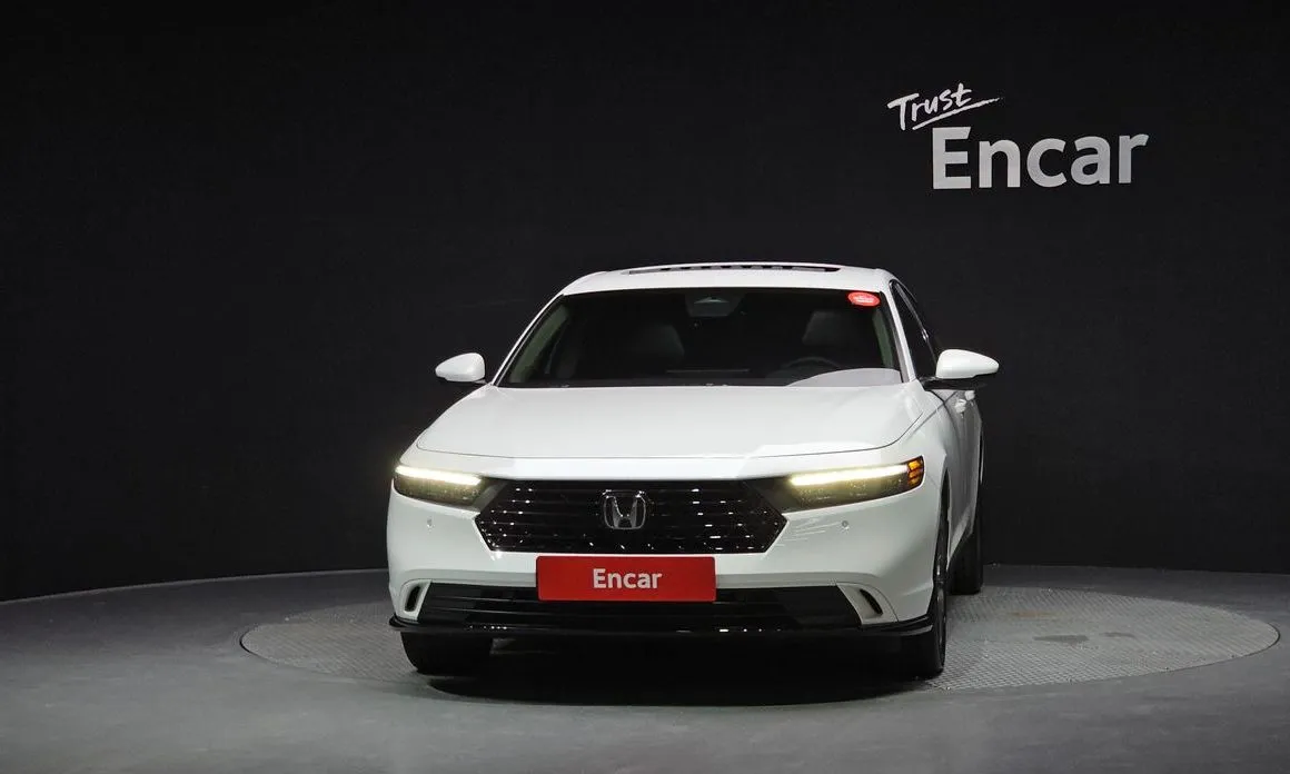 Honda Accord — фото 5