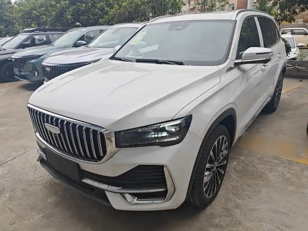 Geely Xingyue L — фото 1