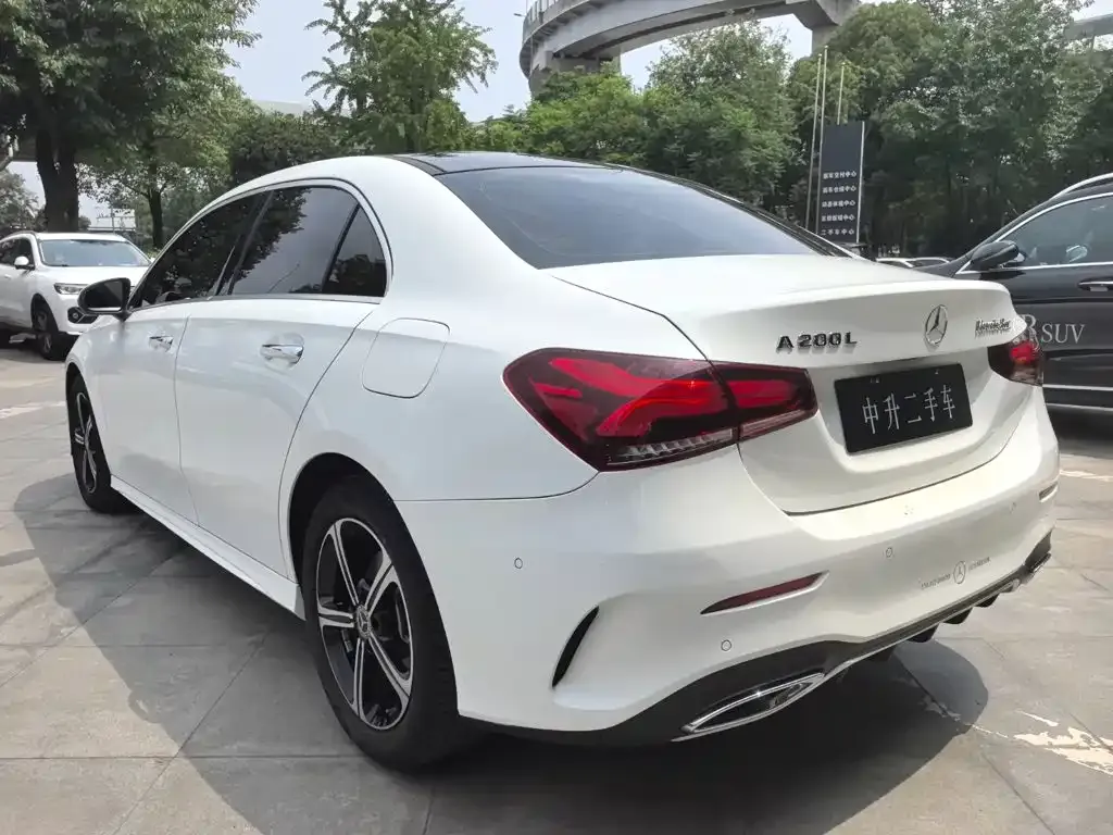 Mercedes-Benz A-Class — фото 10