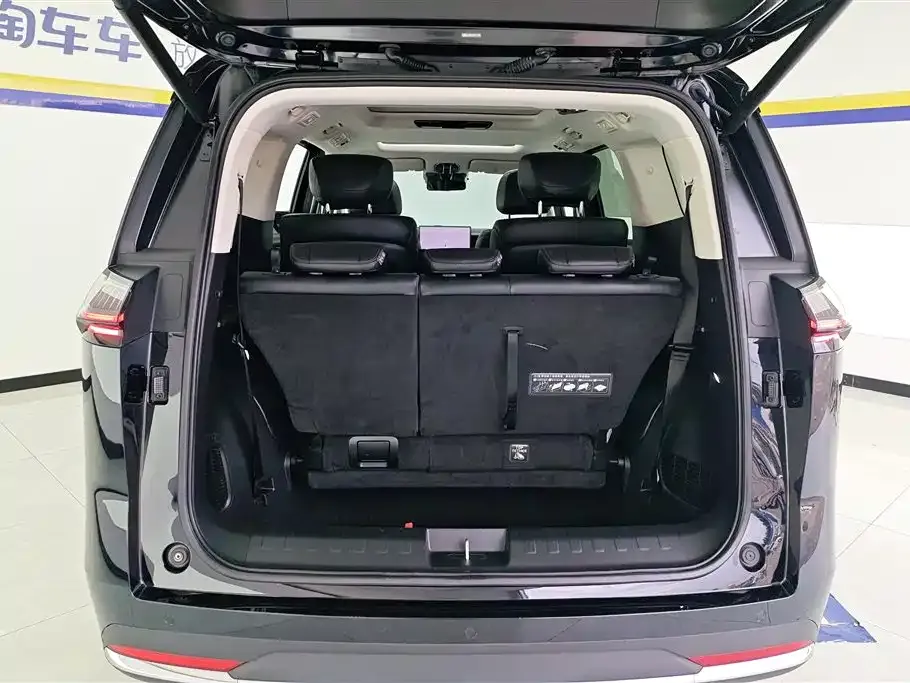GAC Motor Trumpchi E8 — фото 10