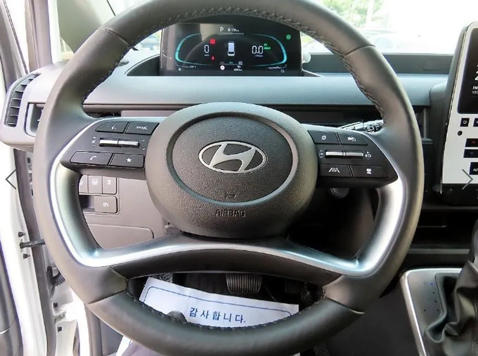 Hyundai Staria — фото 7