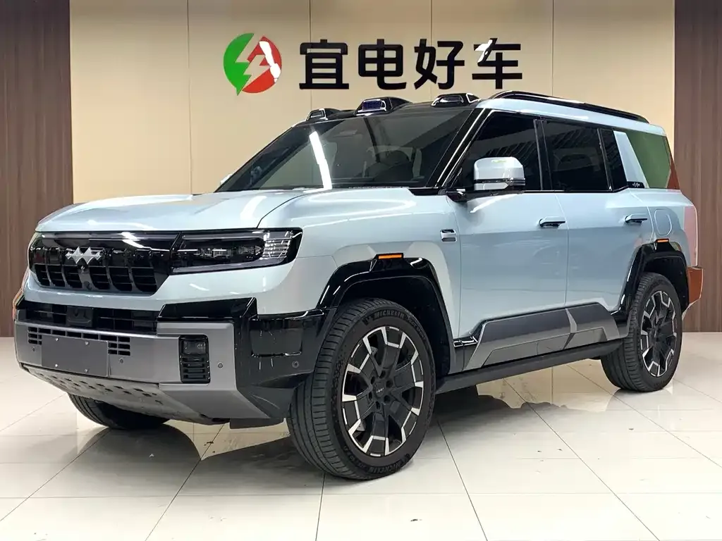 Fang Cheng Bao Leopard 8 — фото 1