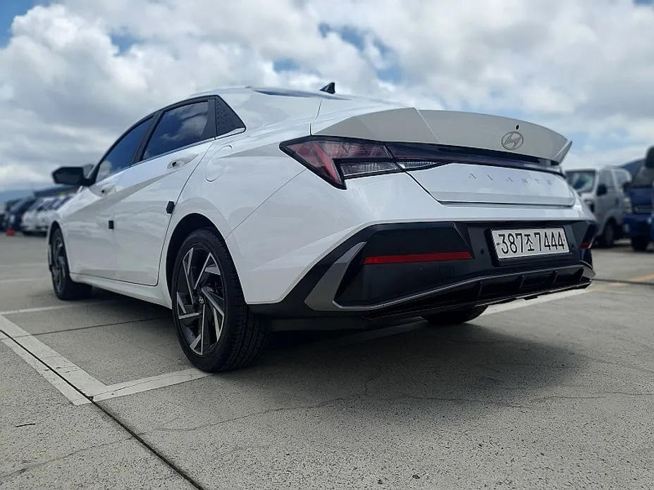 Hyundai AVANTE — фото 6