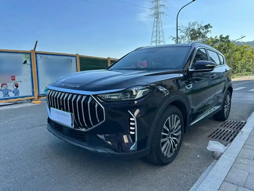 Jetour X70 PLUS — фото 1