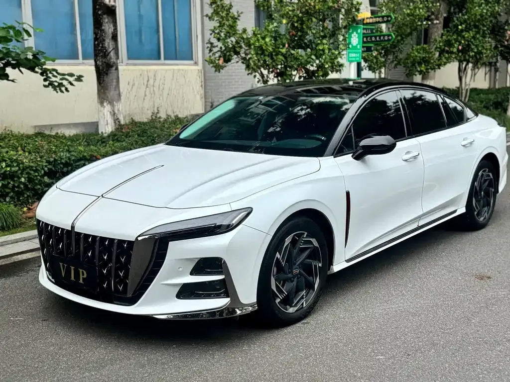 Hongqi H6 — фото 1