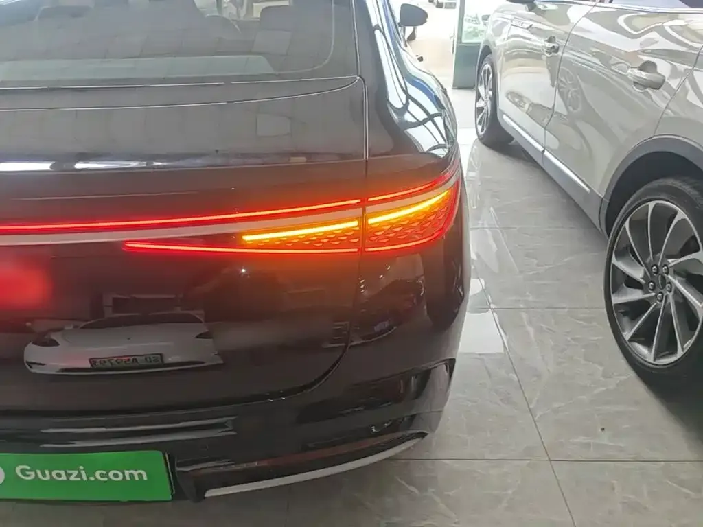 BYD Seal 07 DM-i — фото 3