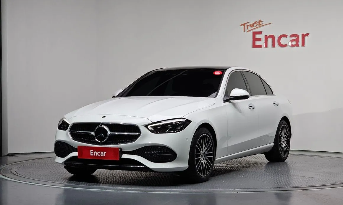 Mercedes-Benz C-Class — фото 1