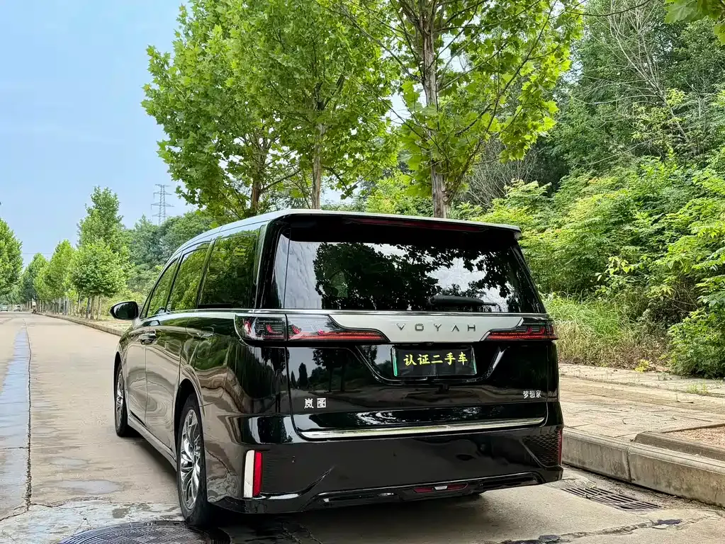VOYAH Dreamer — фото 7