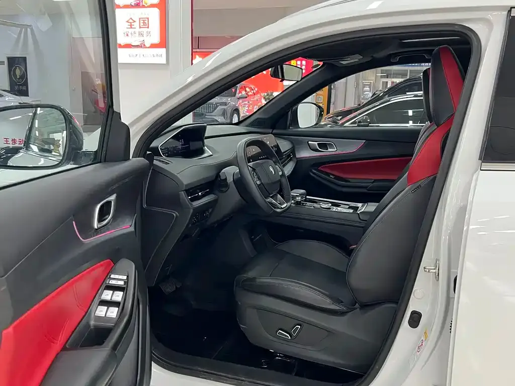 Changan CS55PLUS — фото 6
