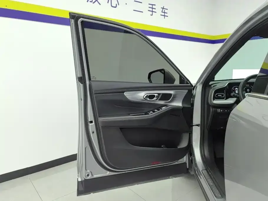 GAC Motor Trumpchi GS8 — фото 2