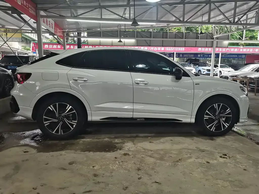 Audi Q3 Sportback — фото 4