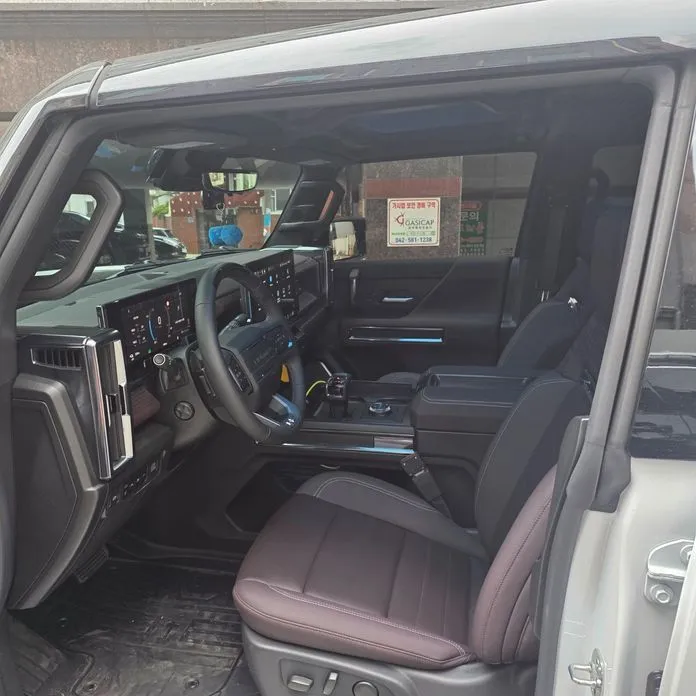GMC Hummer EV — фото 5