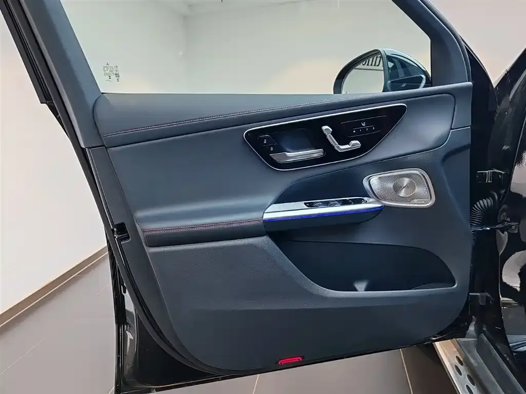 Mercedes-Benz GLC AMG — фото 9