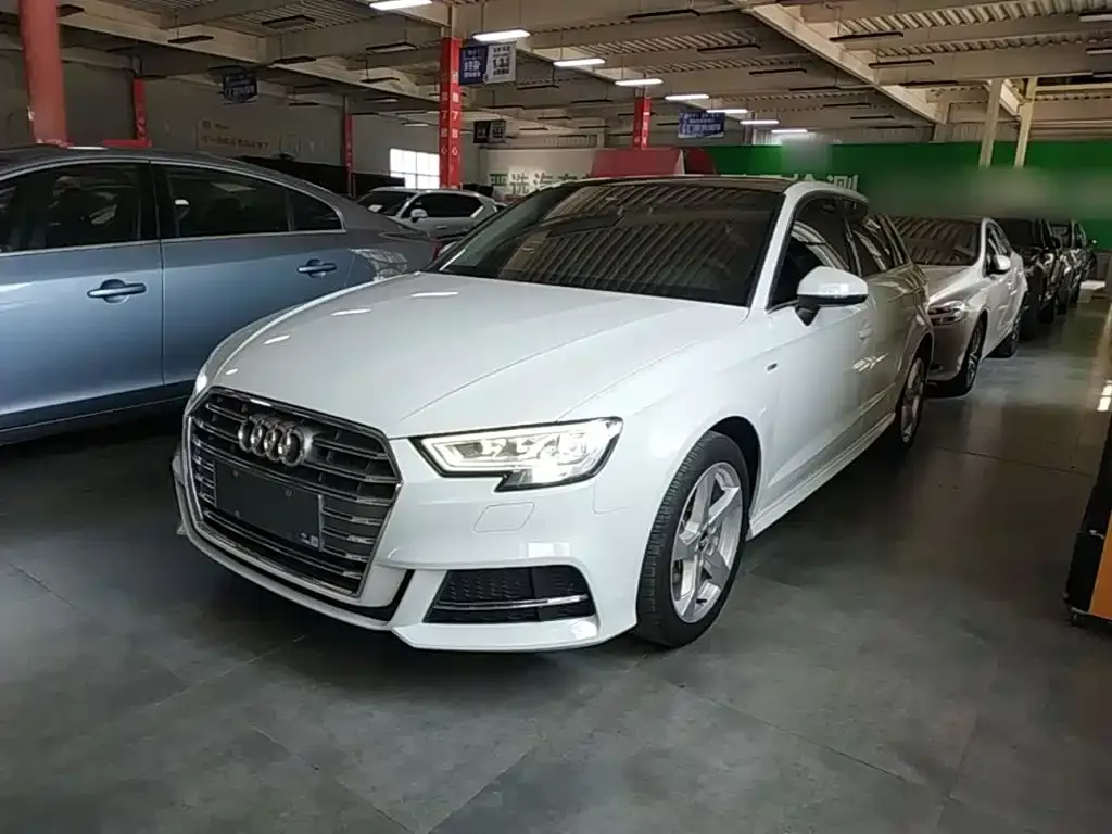 Audi A3 — фото 2