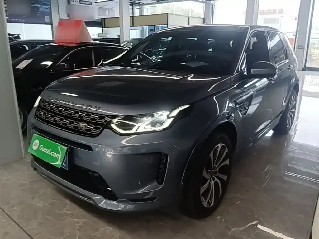 Land Rover Discovery Sport — фото 1