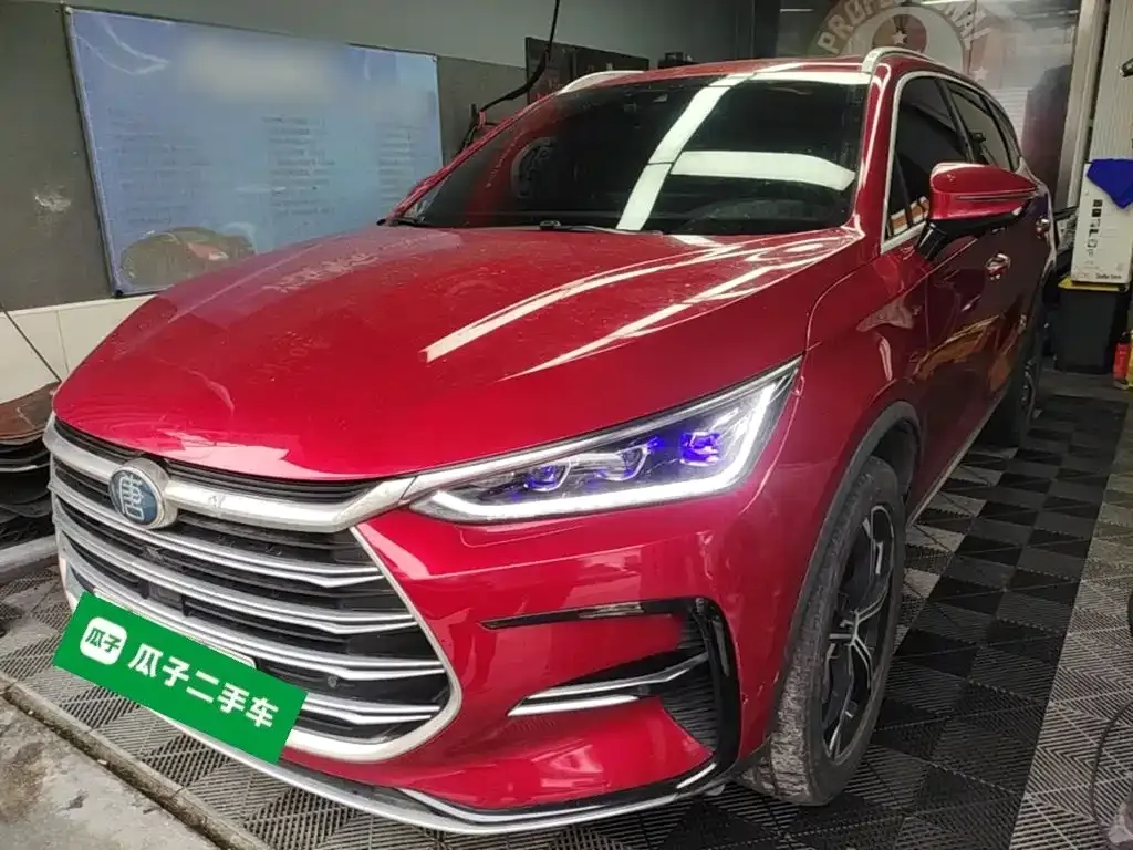 BYD Tang New Energy — фото 1