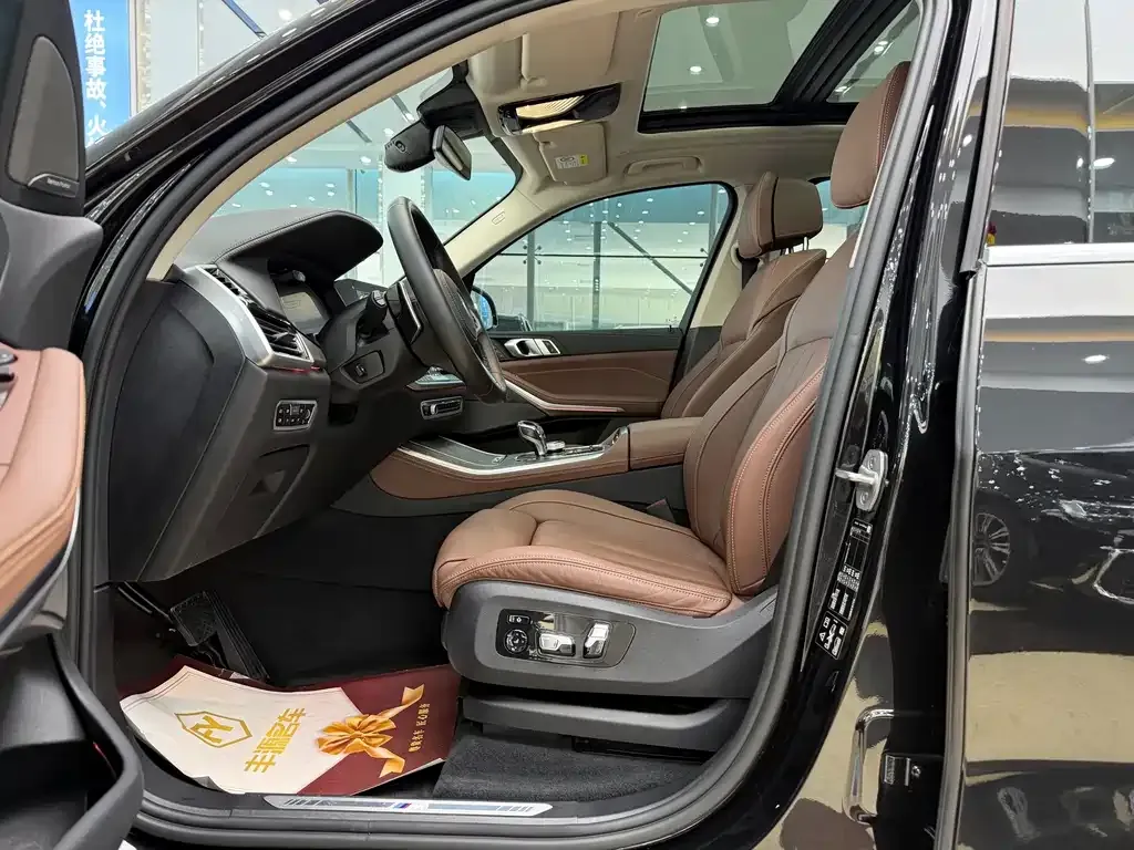 BMW X5 (Import) — фото 4