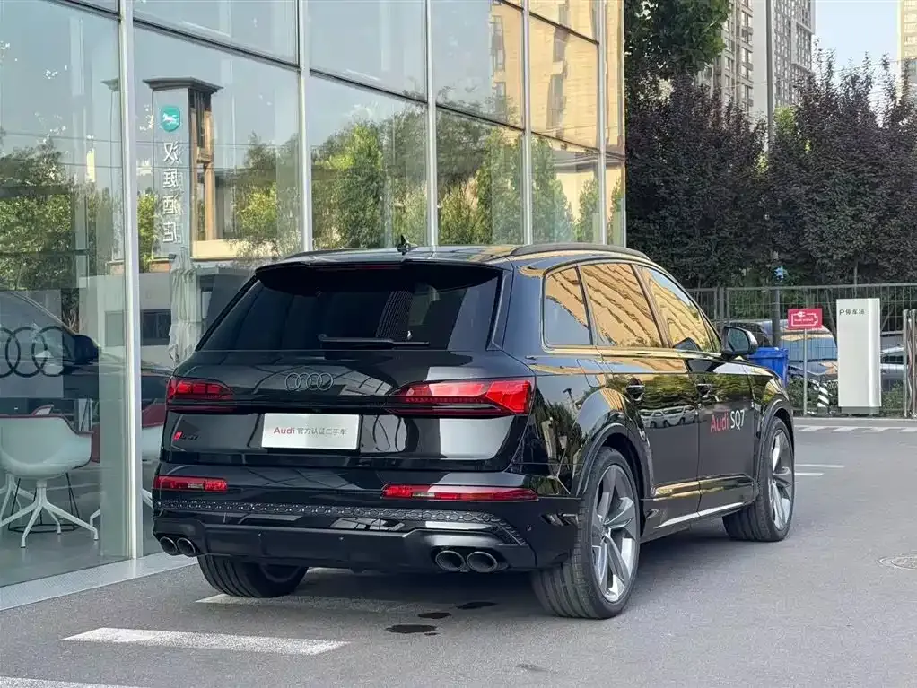 Audi SQ7 — фото 3