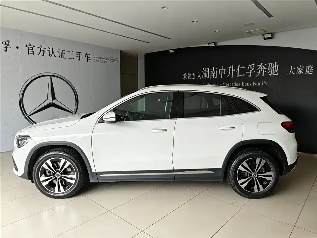Mercedes-Benz GLA — фото 9