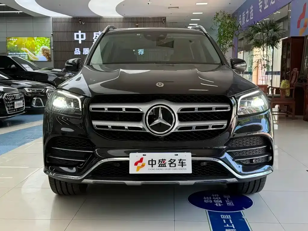 Mercedes-Benz GLS — фото 8