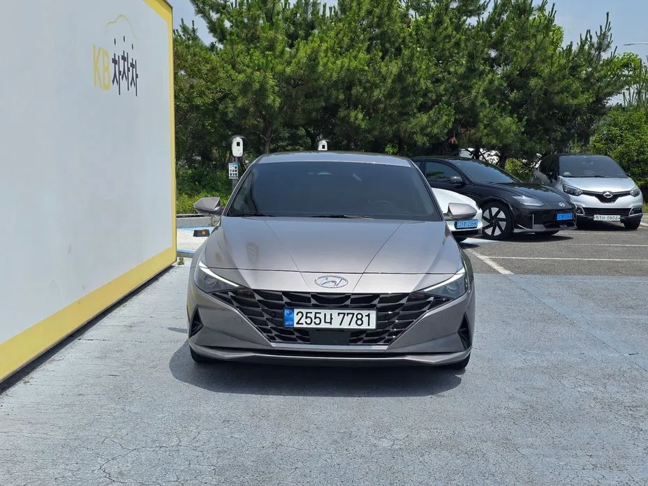 Hyundai AVANTE — фото 4