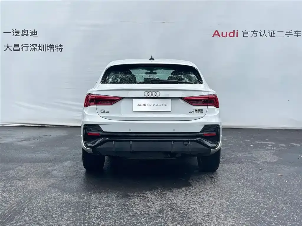 Audi Q3 Sportback — фото 10
