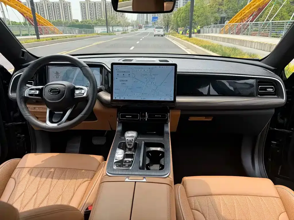 GAC Motor Trumpchi GS8 — фото 10