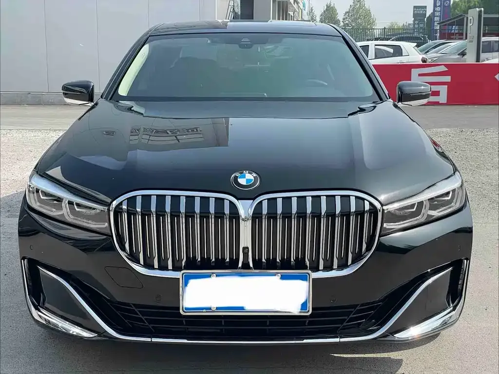 BMW 7 Series — фото 4