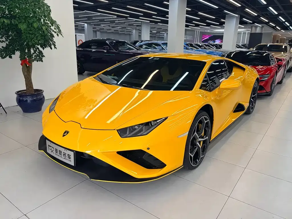 Lamborghini Huracan — фото 1