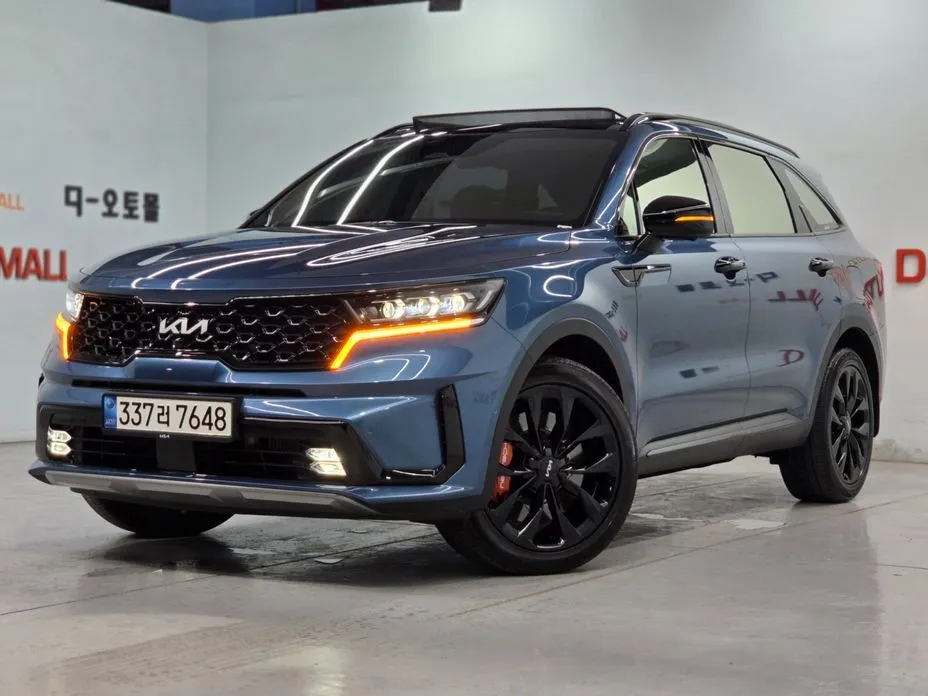 Kia Sorento — фото 1