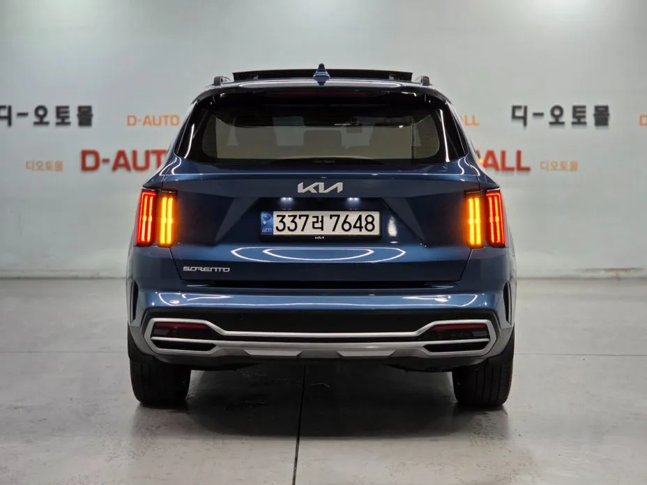 Kia Sorento — фото 8