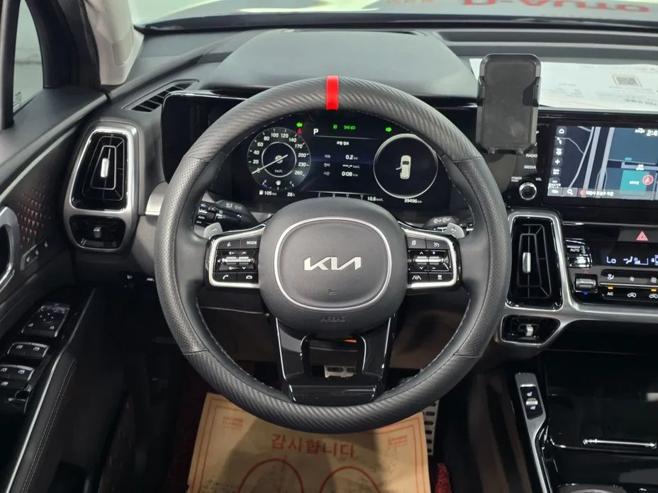 Kia Sorento — фото 10
