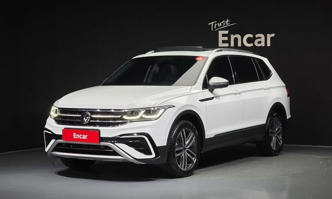 Volkswagen Tiguan — фото 1