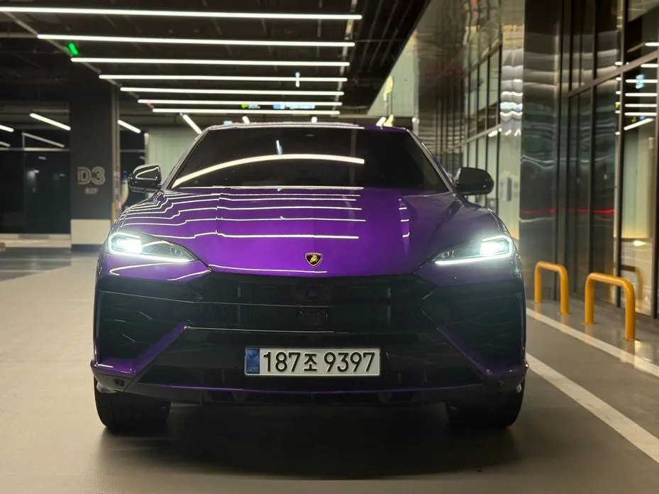 Lamborghini Urus — фото 1