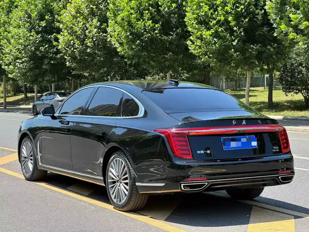Hongqi H9 — фото 9