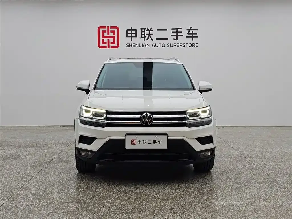 Volkswagen Tharu — фото 2